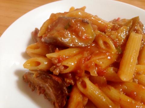 フライパンだけ。茹でない⁉︎ペンネトマトソース！