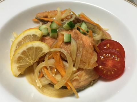 作り置きできる☆鮭の南蛮漬け☆