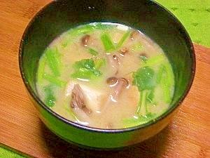 毎日のお味噌汁74杯目＊厚揚げ、セリ、納豆
