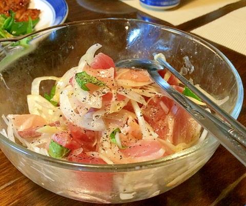 簡単ですが☆おもてなし生ハムサラダ
