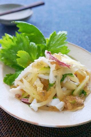 イカとセロリの香草マリネ☆キラキラジュレのせ