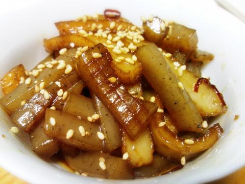 さつま揚げ＆こんにゃくの甘辛炒め