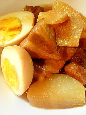 ☆圧力鍋でトロトロ！豚の角煮と大根＆ゆで卵☆