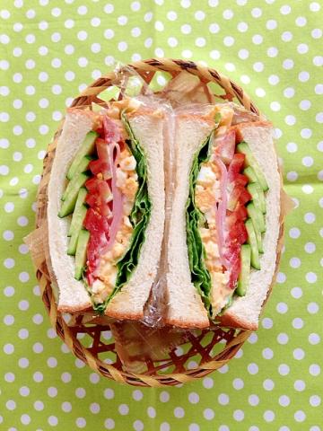 お野菜たっぷりハム玉子うに醤油サンドイッチ♪