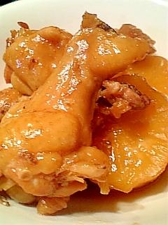 圧力鍋で時短！手羽元と大根のこってり煮♪