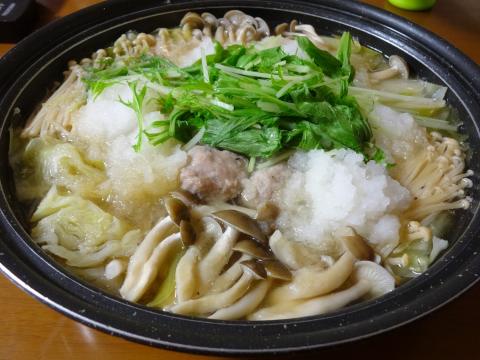 ポカポカ温まる！野菜たっぷりみぞれ鍋